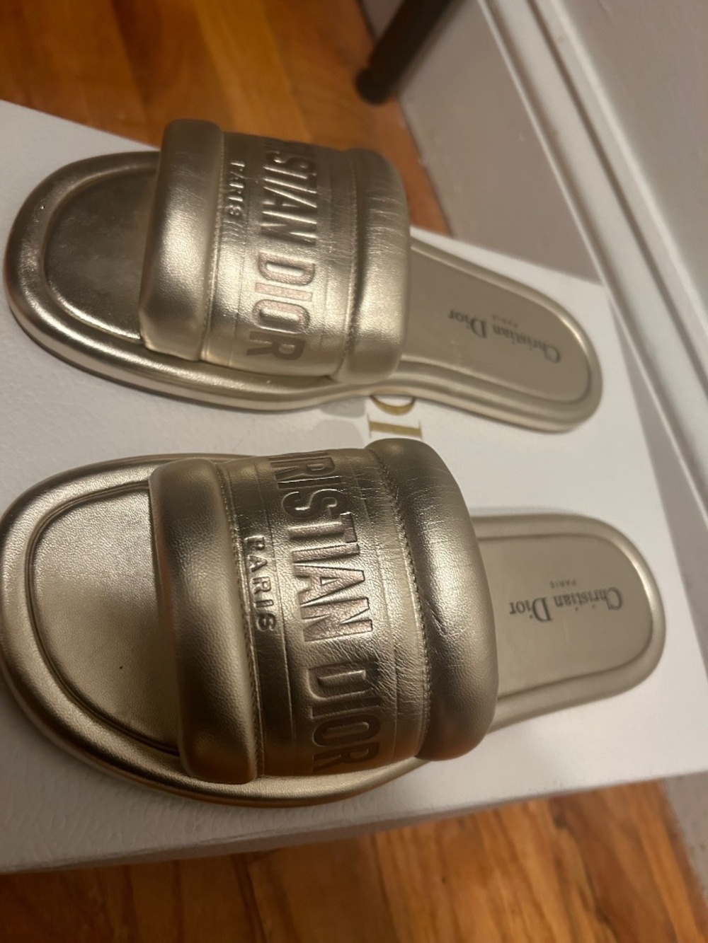 Christian Dior gold leather slides - Picture 2 of 4